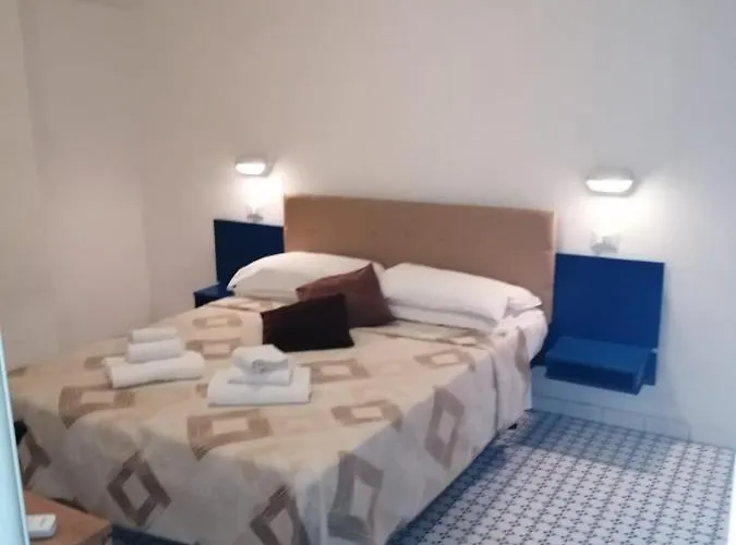 E Con Ingresso Indipendente Le Terrazze 3*