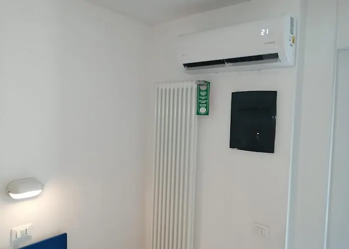 Pensionat E Con Ingresso Indipendente Le Terrazze 3*