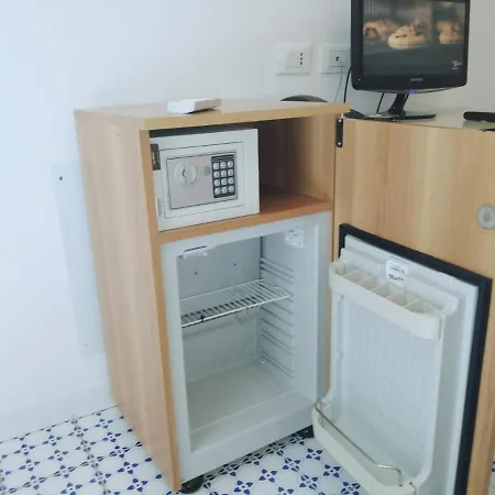 E Con Ingresso Indipendente Le Terrazze Gæstehus